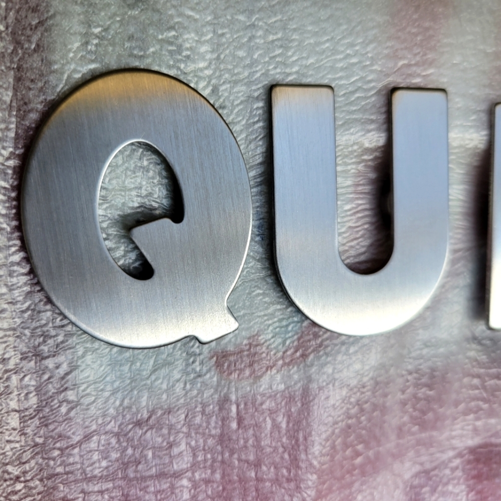 QUEEN Brushed Stainless Steel Letters Magnetic Letters 1.5 by 1.25 inches - Picture 7 of 8